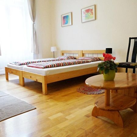 Smile-Inn Budapest Extérieur photo